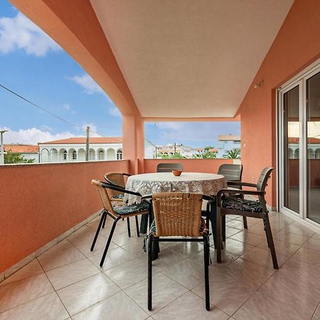 Beautiful Apartment In Vir With Wifi Exteriér fotografie
