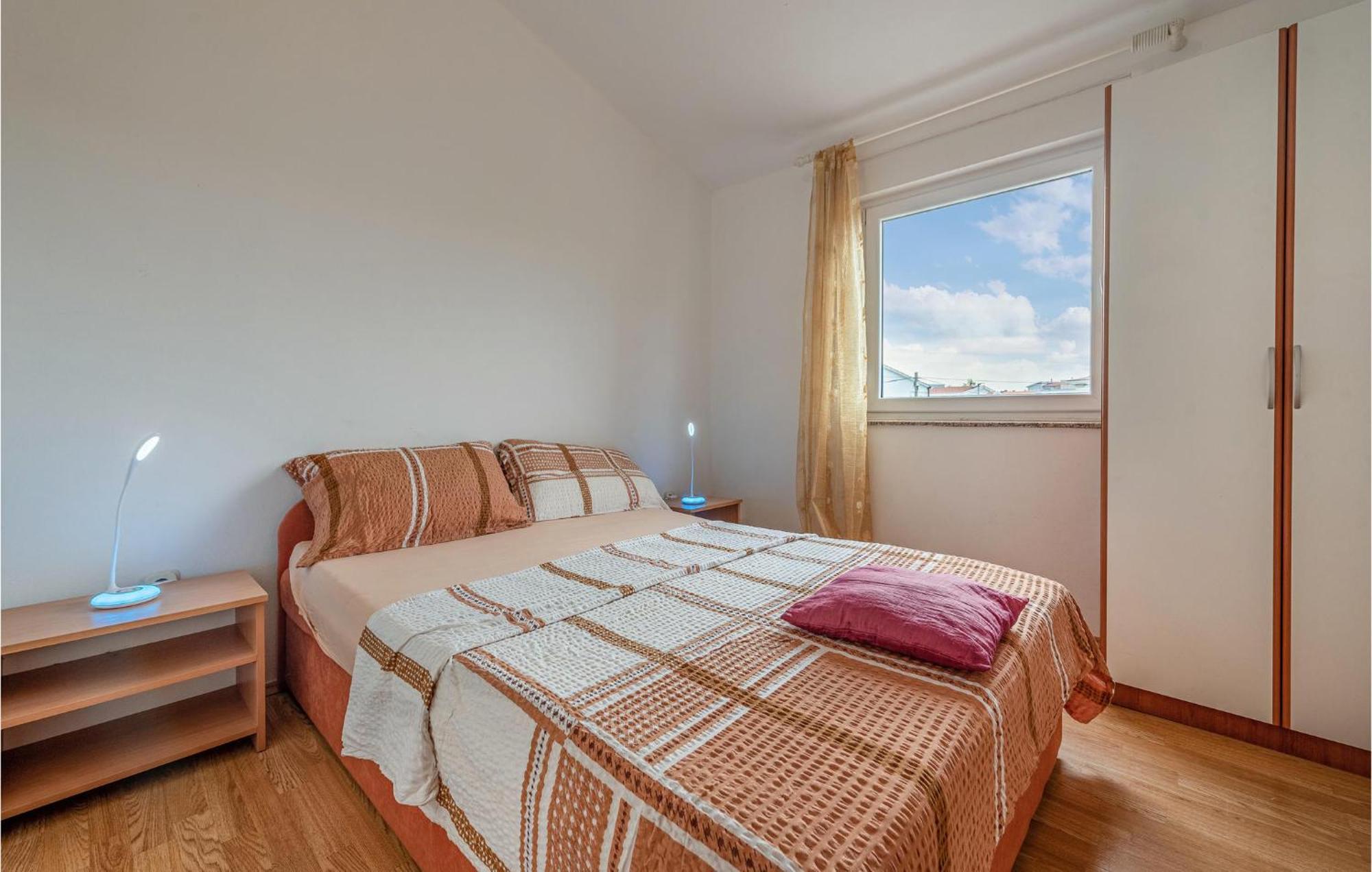 Beautiful Apartment In Vir With Wifi Exteriér fotografie